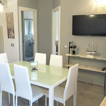Anica Apartment *